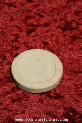 Kerzenteller aus knstlich gepresstem Sandstein/ Farbe und Schattierung kann vom Bild abweichen!
