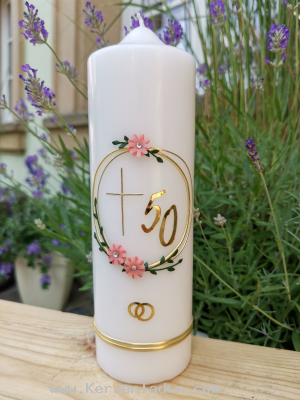 Hochzeitskerze zum 50 Ehejubilum Blumenranke lachs- rosfarben, mit goldfarbenen Wachsstreifen verziert, handarbeit

