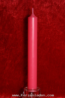 pink Stabkerze 180x22mm  durchgefärbt aus hochwertigen Parafinwachs erfüllt die Anforderungen nach dem Ral-Gütezeichen RAL-GZ 041 Kerzen