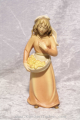 Hirtenmdchen mit Krug Leonardo Holzkrippenfigur der Sdtiroler Holzschnitzerei Dolfi Handbemalt