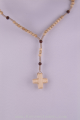 Rosenkranz geknüpft aus hellem Holz mit Kreuz