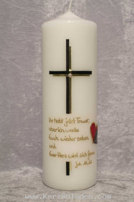 Trauerkerze weiss mit Wachs verziert (schwarz/rot/Gold) Text in Gold eingraviert 