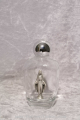 Weihwasserfläschchen aus Glas mit Schraubverschluss und Madonnenrelief